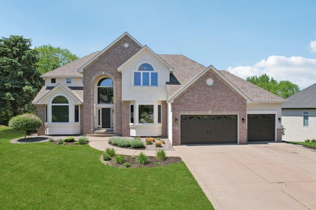 10175 Powers Lake Trail, Woodbury, MN 55129