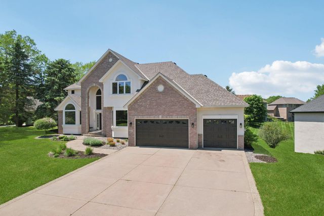 10175 Powers Lake Trail, Woodbury, MN 55129