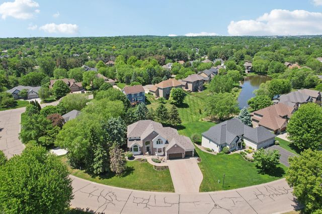 10175 Powers Lake Trail, Woodbury, MN 55129