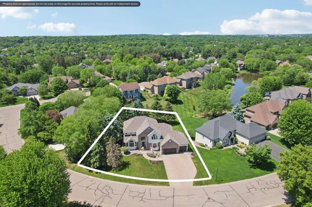 10175 Powers Lake Trail, Woodbury, MN 55129
