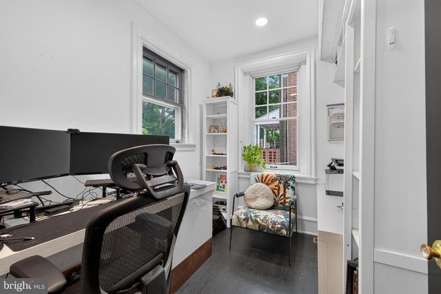 1110 N BROOM ST, Wilmington, DE 19806
