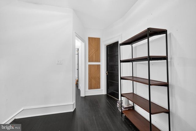 1110 N BROOM ST, Wilmington, DE 19806