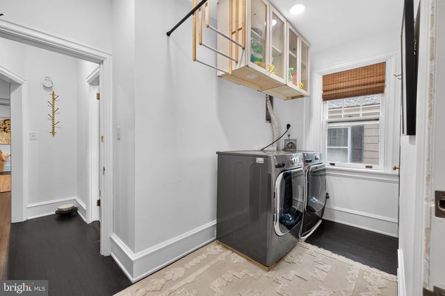 1110 N BROOM ST, Wilmington, DE 19806