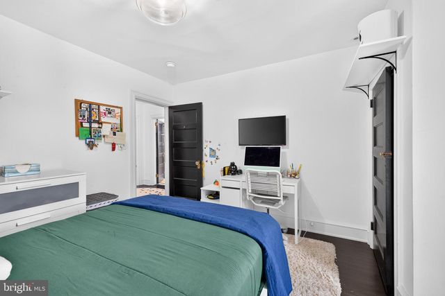1110 N BROOM ST, Wilmington, DE 19806