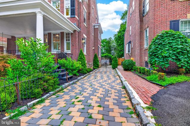 1110 N BROOM ST, Wilmington, DE 19806