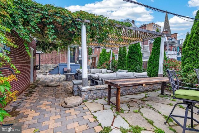 1110 N BROOM ST, Wilmington, DE 19806