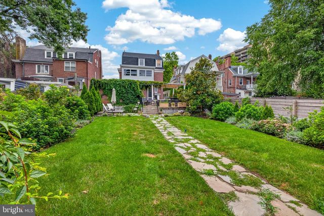 1110 N BROOM ST, Wilmington, DE 19806