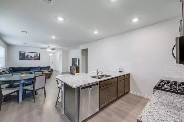 2721 Franklin Drive, Celina, TX 75009