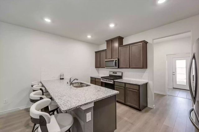 2721 Franklin Drive, Celina, TX 75009