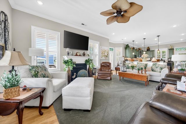 324 Graytwig Circle, Murrells Inlet, SC 29576