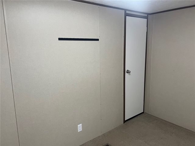 2695 E John L Avenue, Kingman, AZ 86409