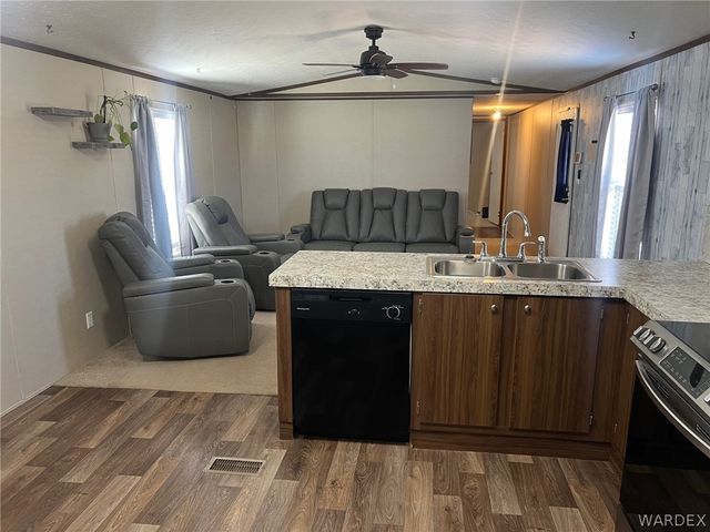 2695 E John L Avenue, Kingman, AZ 86409