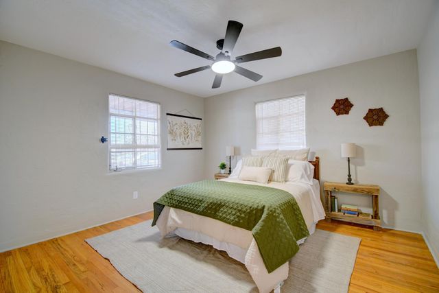 1515 Hermosa Drive SE, Albuquerque, NM 87108