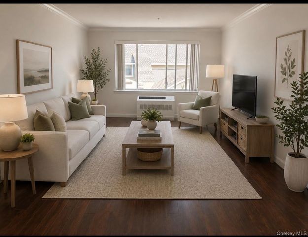 130 Post Avenue 224, Westbury, NY 11590