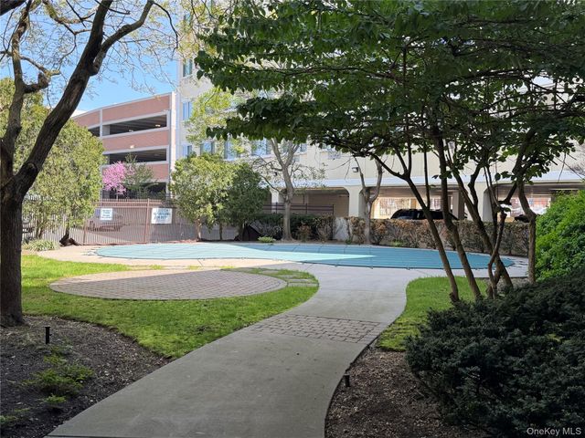 130 Post Avenue 224, Westbury, NY 11590