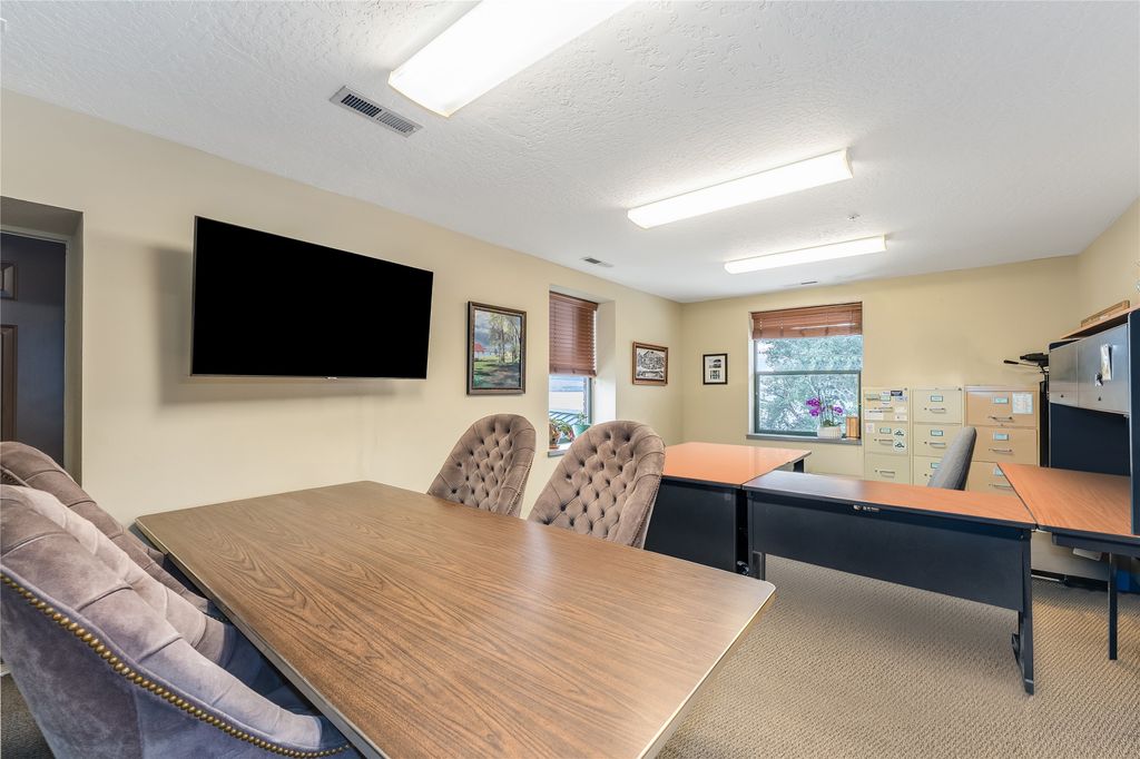 110 Main Street, Polson, MT 59860 photo 27