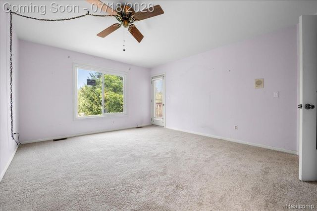 24533 Martel Drive, Farmington Hills, MI 48335