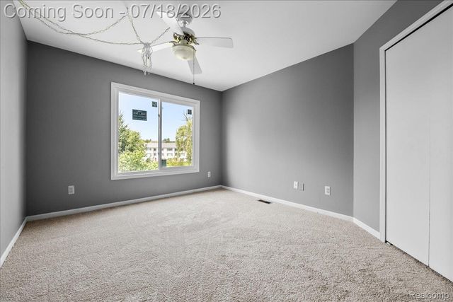 24533 Martel Drive, Farmington Hills, MI 48335