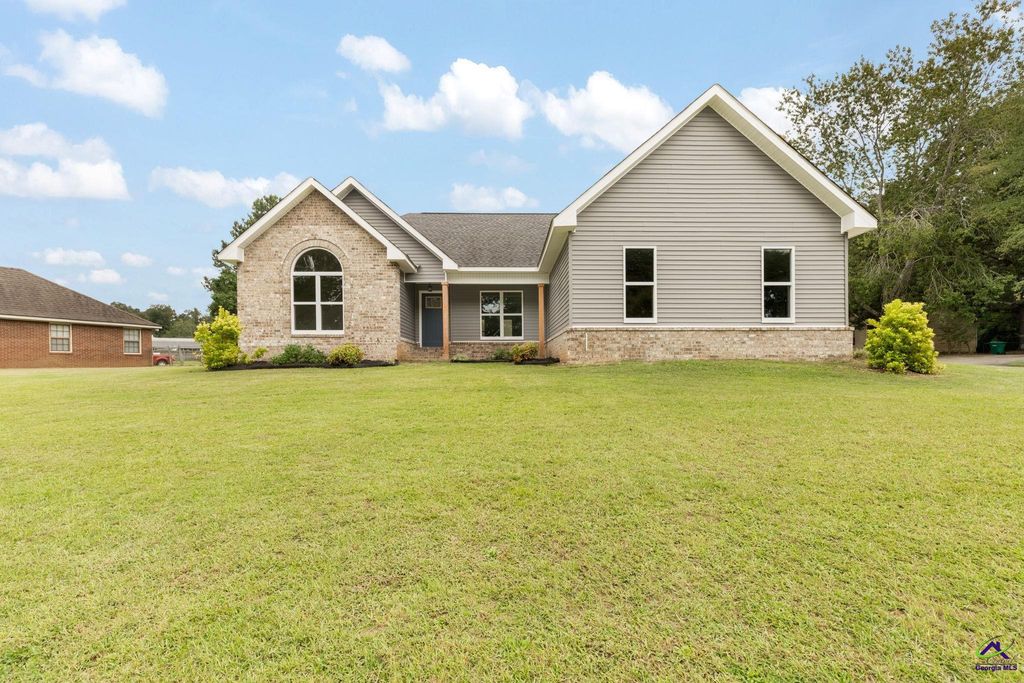 200 Morning Dove Lane, Warner Robins, GA 31088