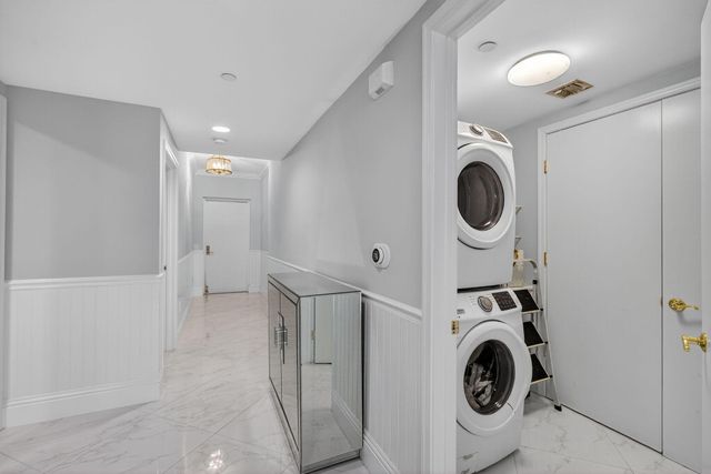 2650 Lake Shore 2303, Riviera Beach, FL 33404