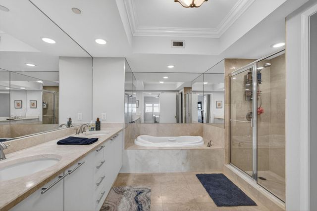 2650 Lake Shore 2303, Riviera Beach, FL 33404