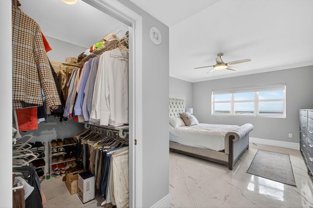 2650 Lake Shore 2303, Riviera Beach, FL 33404