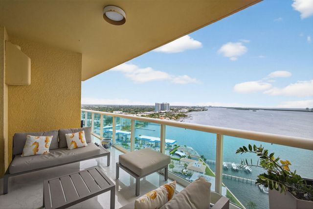 2650 Lake Shore 2303, Riviera Beach, FL 33404