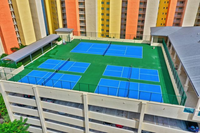 2650 Lake Shore 2303, Riviera Beach, FL 33404