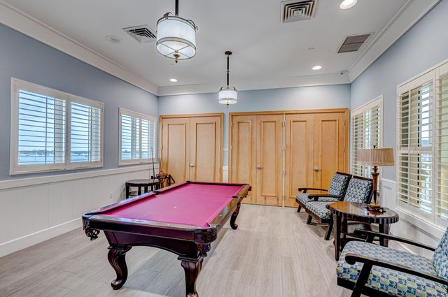 2650 Lake Shore 2303, Riviera Beach, FL 33404