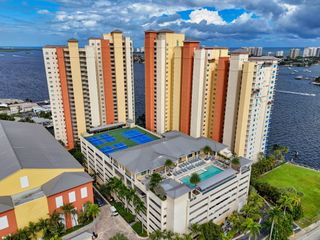 2650 Lake Shore 2303, Riviera Beach, FL 33404