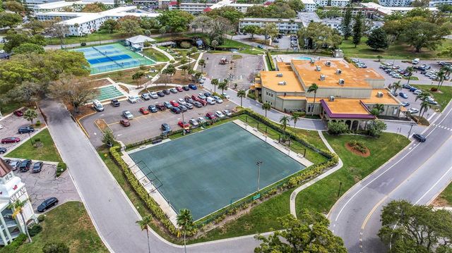 2430 FLORENTINE WAY 56, Clearwater, FL 33763