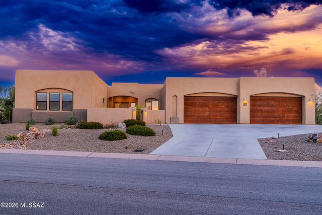 12420 N Carpas Wash Drive, Marana, AZ 85658