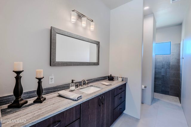 12420 N Carpas Wash Drive, Marana, AZ 85658
