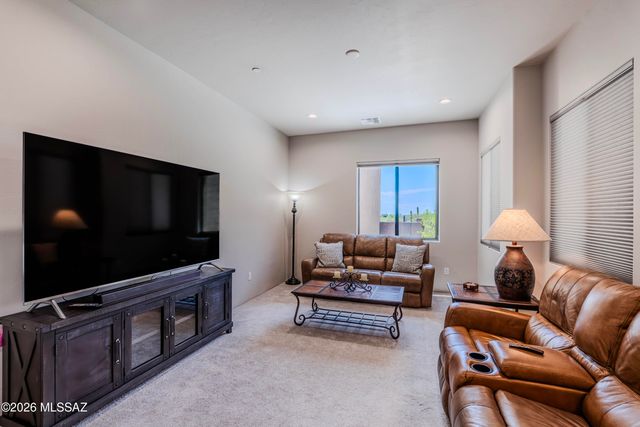 12420 N Carpas Wash Drive, Marana, AZ 85658