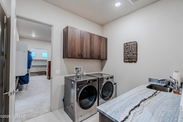 12420 N Carpas Wash Drive, Marana, AZ 85658