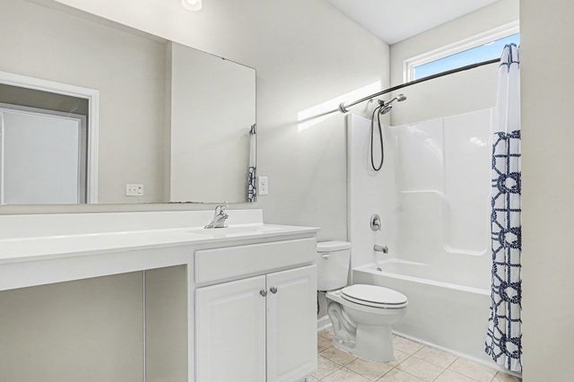 863 Spindel Dr., Myrtle Beach, SC 29588