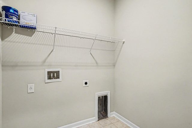 863 Spindel Dr., Myrtle Beach, SC 29588