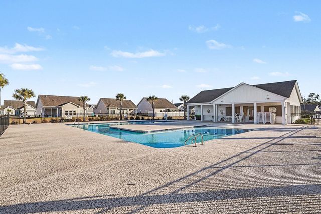 863 Spindel Dr., Myrtle Beach, SC 29588