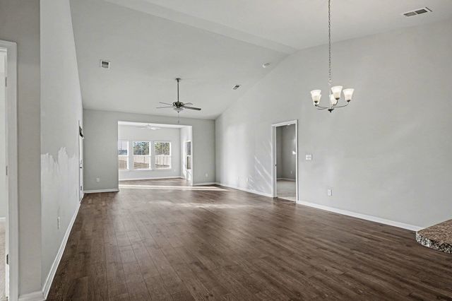 863 Spindel Dr., Myrtle Beach, SC 29588