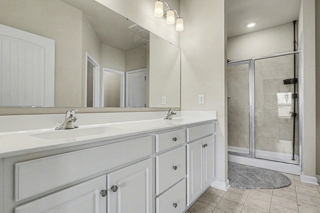 863 Spindel Dr., Myrtle Beach, SC 29588