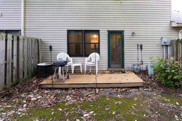 1024 S Montgomery Drive, Greenwood, IN 46143