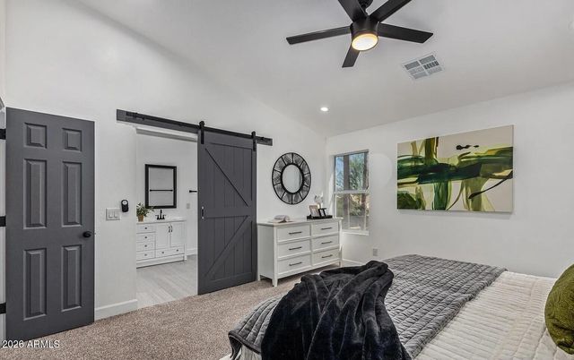 4233 E RAVEN Road, Phoenix, AZ 85044