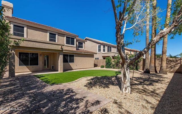 4233 E RAVEN Road, Phoenix, AZ 85044