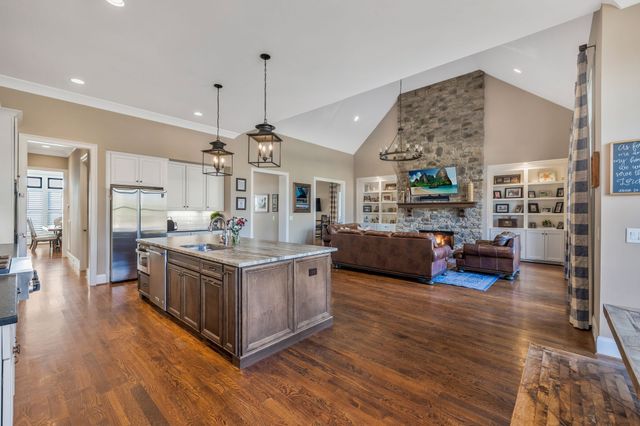 7108 Mason Grove Ct, College Grove, TN 37046