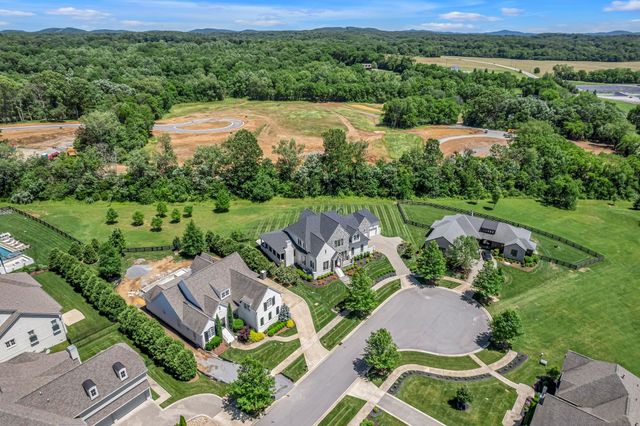 7108 Mason Grove Ct, College Grove, TN 37046