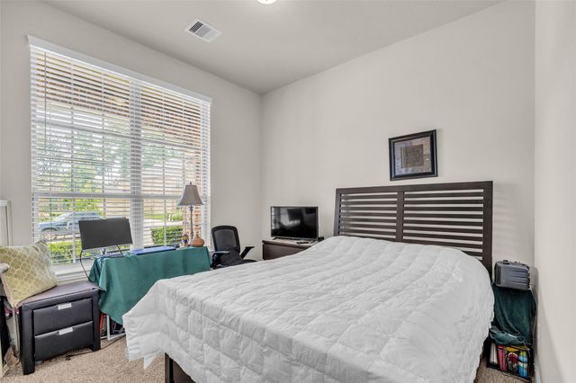 10082 Black Maple Drive, Conroe, TX 77385