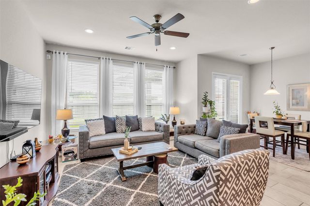 10082 Black Maple Drive, Conroe, TX 77385