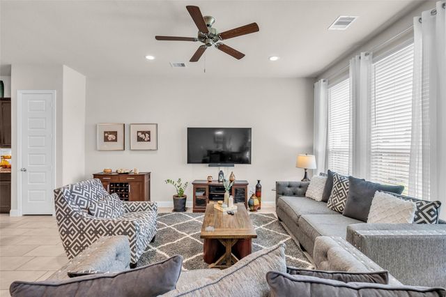 10082 Black Maple Drive, Conroe, TX 77385