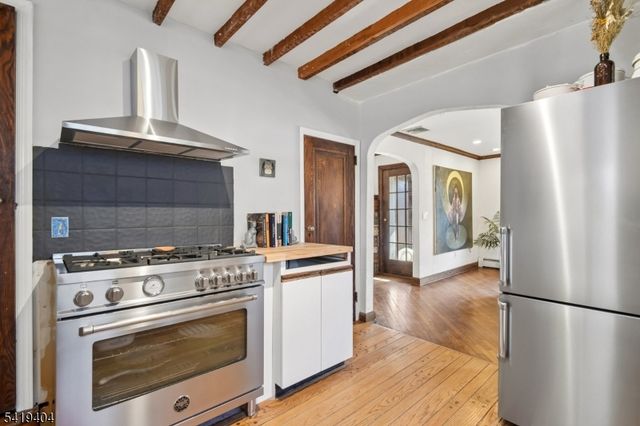 9 Dogwood Rd, West Orange Twp., NJ 07052