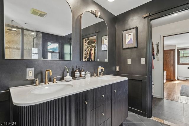 9 Dogwood Rd, West Orange Twp., NJ 07052